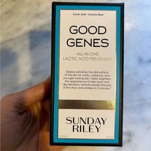 Sunday Riley Good Genes
New in box
0.5 ounces